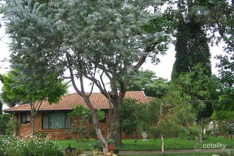 21 Lismore Cl, Bossley Park, NSW 2176