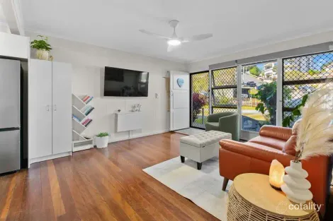 Property photo of 1/2-4 Coral Street Tweed Heads NSW 2485