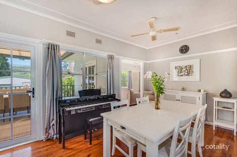 Property photo of 4 Dolly Avenue Springfield NSW 2250