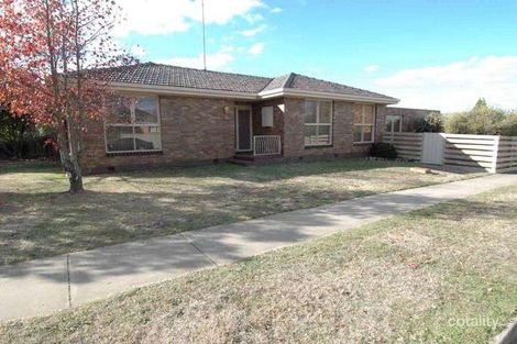 14 Malmesbury St, Wendouree, VIC 3355