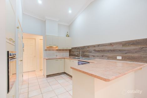 Property photo of 21 Turnberry Place Carindale QLD 4152