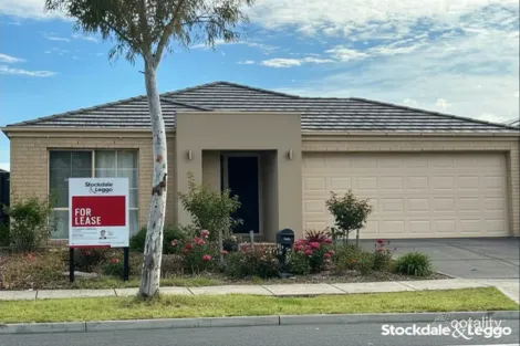 Property photo of 140 Eureka Drive Manor Lakes VIC 3024