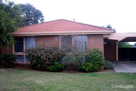 Property photo of 3 Collins Crescent Berwick VIC 3806