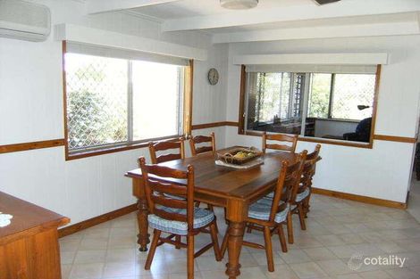 Property photo of 28 Wavell Avenue Golden Beach QLD 4551