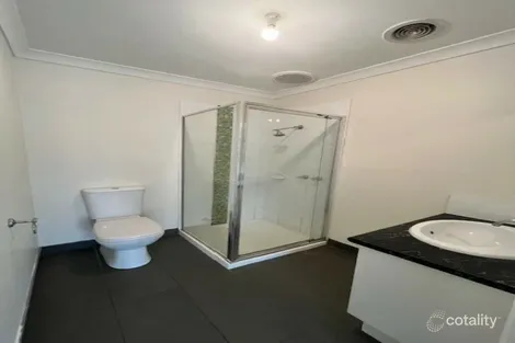 Property photo of 18 Chrystobel Way Kilmore VIC 3764