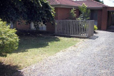 111 Clarendon St, Cranbourne, VIC 3977