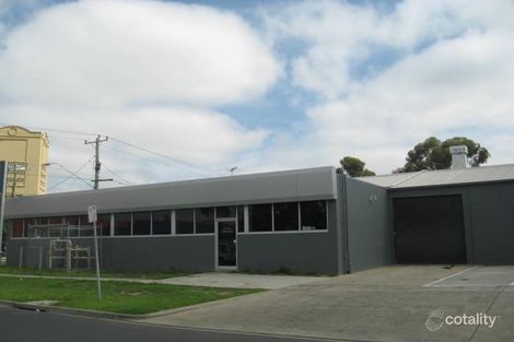 136 Phoenix St, Sunshine North, VIC 3020