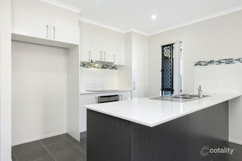 Property photo of 3 Tooma Lane Kelso QLD 4815