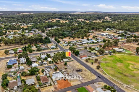 54 Raymond St, Collie, WA 6225