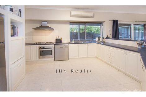 Property photo of 11 Spindrift Cove Quindalup WA 6281