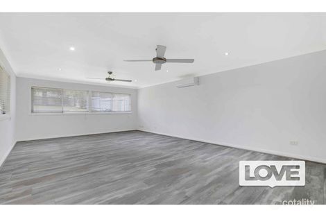 Property photo of 8 Etheridge Crescent Edgeworth NSW 2285