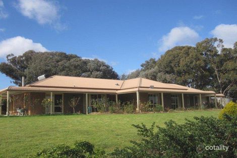 19 Chapmans Lane, Heathcote, VIC 3523