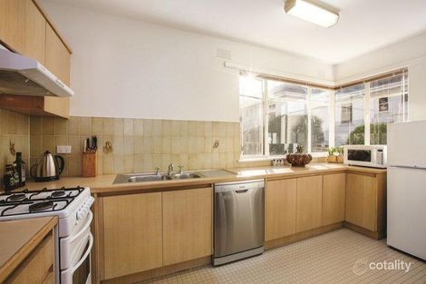 Property photo of 2/27 Wallace Avenue Toorak VIC 3142