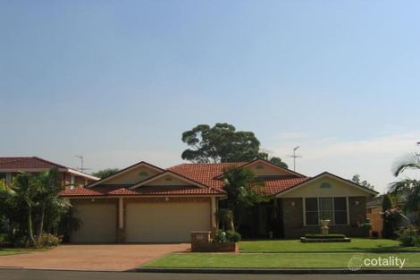 43 Kingfisher Ave, Bossley Park, NSW 2176