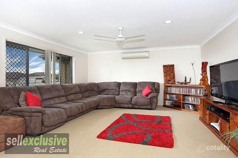 Property photo of 131 Carpenter Way Sandstone Point QLD 4511
