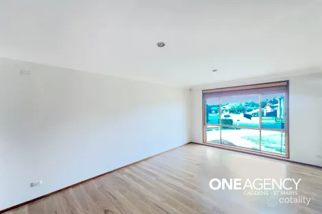 Property photo of 31 Primrose Circuit Claremont Meadows NSW 2747