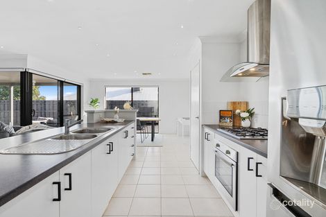 Property photo of 14 Mundego Turn Ellenbrook WA 6069