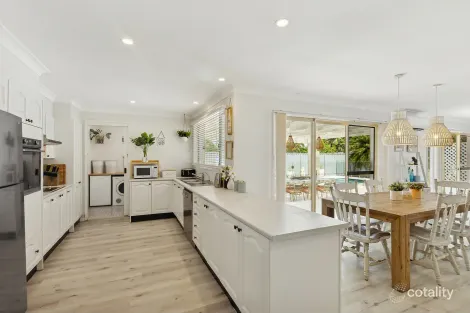 Property photo of 6 Edmondson Crescent Kincumber NSW 2251