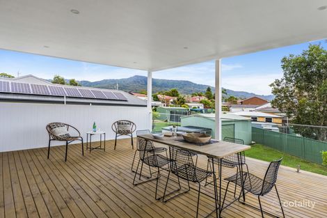 Property photo of 32 Thurston Crescent Corrimal NSW 2518