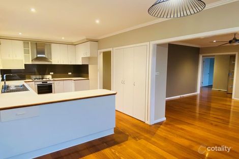 Property photo of 4 Dawn Grove Traralgon VIC 3844