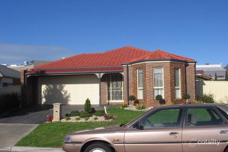 2 Sheffield Ct, Cairnlea, VIC 3023