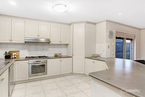 Property photo of 19 Davis Court Altona Meadows VIC 3028