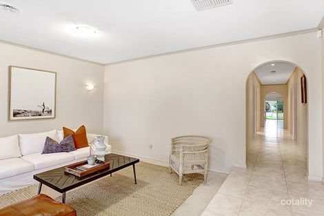 Property photo of 19 Davis Court Altona Meadows VIC 3028