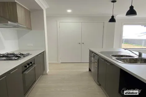 Property photo of 148 Streets Road Leneva VIC 3691