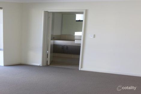 Property photo of 4/3 Spring Avenue Midland WA 6056