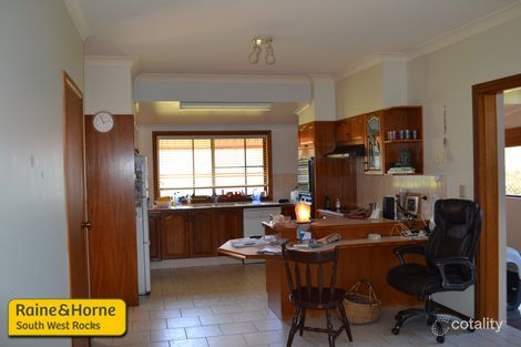 Property photo of 46 Cardwell Street Arakoon NSW 2431