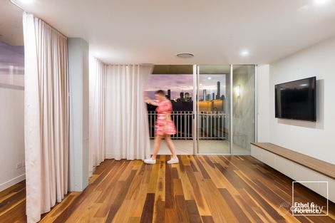 Property photo of 628/8 Skyring Terrace Teneriffe QLD 4005