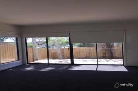 Property photo of 39 Jumbuck Circuit Carrum Downs VIC 3201