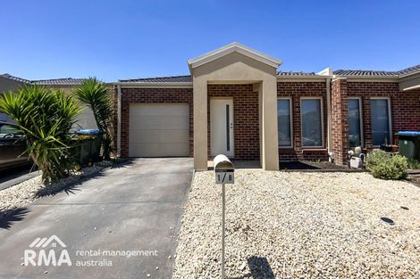 1/8 Starflower Way, Truganina, VIC 3029