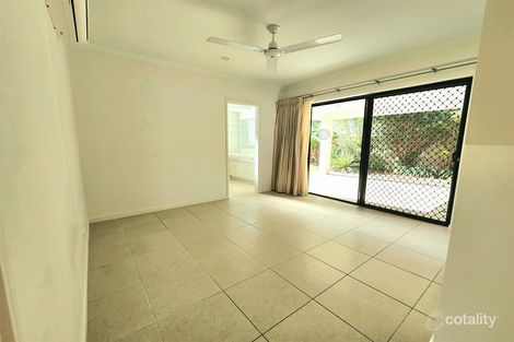 Property photo of 2 Northgate Close Redlynch QLD 4870