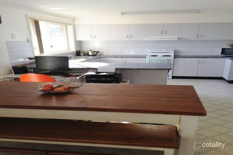 Property photo of 14 David Crescent Armidale NSW 2350