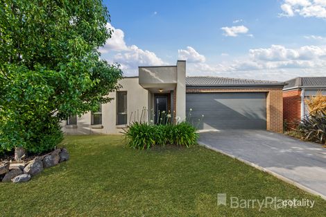 Property photo of 3 Phila Place Brookfield VIC 3338