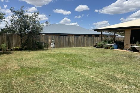 Property photo of 52 Grosvenor Drive Moranbah QLD 4744