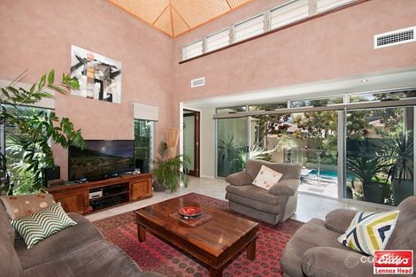 Property photo of 27 Stewart Street Lennox Head NSW 2478