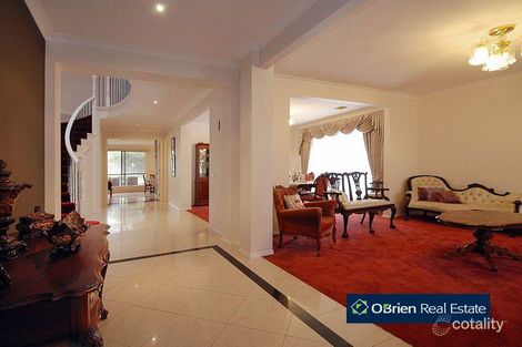 Property photo of 6 Bonny Court Narre Warren South VIC 3805