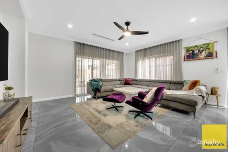 Property photo of 11 Houdini Drive Tarneit VIC 3029
