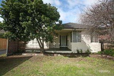 Property photo of 1/96 East Boundary Road Bentleigh East VIC 3165