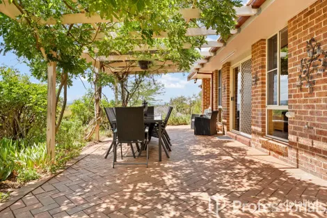 Property photo of 18 Cherrywood Crescent Llanarth NSW 2795
