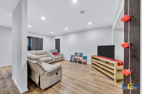 Property photo of 114 Evesham Drive Point Cook VIC 3030