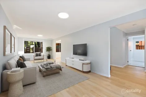 Property photo of 2 Valley Place Warriewood NSW 2102