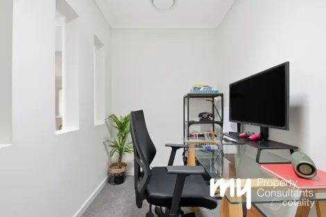 Property photo of 14 Denton Road Spring Farm NSW 2570