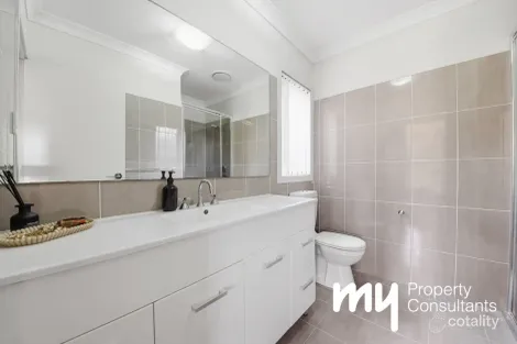 Property photo of 14 Denton Road Spring Farm NSW 2570