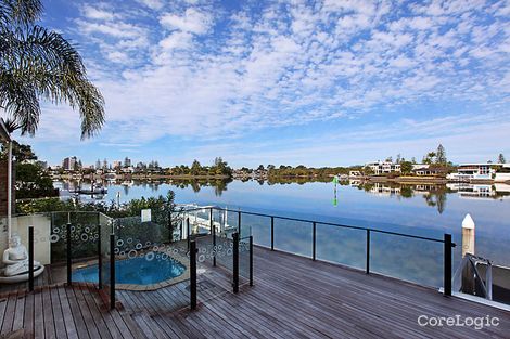 Property photo of 1/24 Sunset Boulevard Surfers Paradise QLD 4217