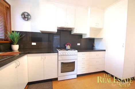 Property photo of 4 Oakey Place Richardson ACT 2905