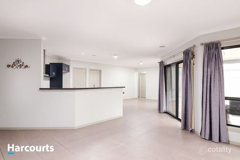 Property photo of 11 Springmount Street Cranbourne North VIC 3977