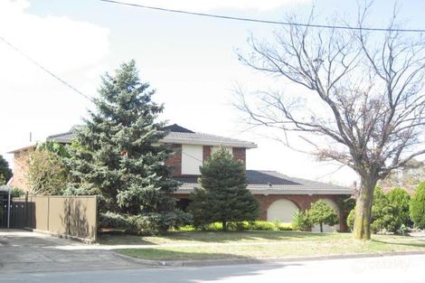 7 Outlook Dr, Dandenong North, VIC 3175